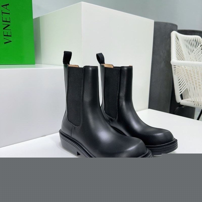 bo*te*ga Ve*ne*ta boots